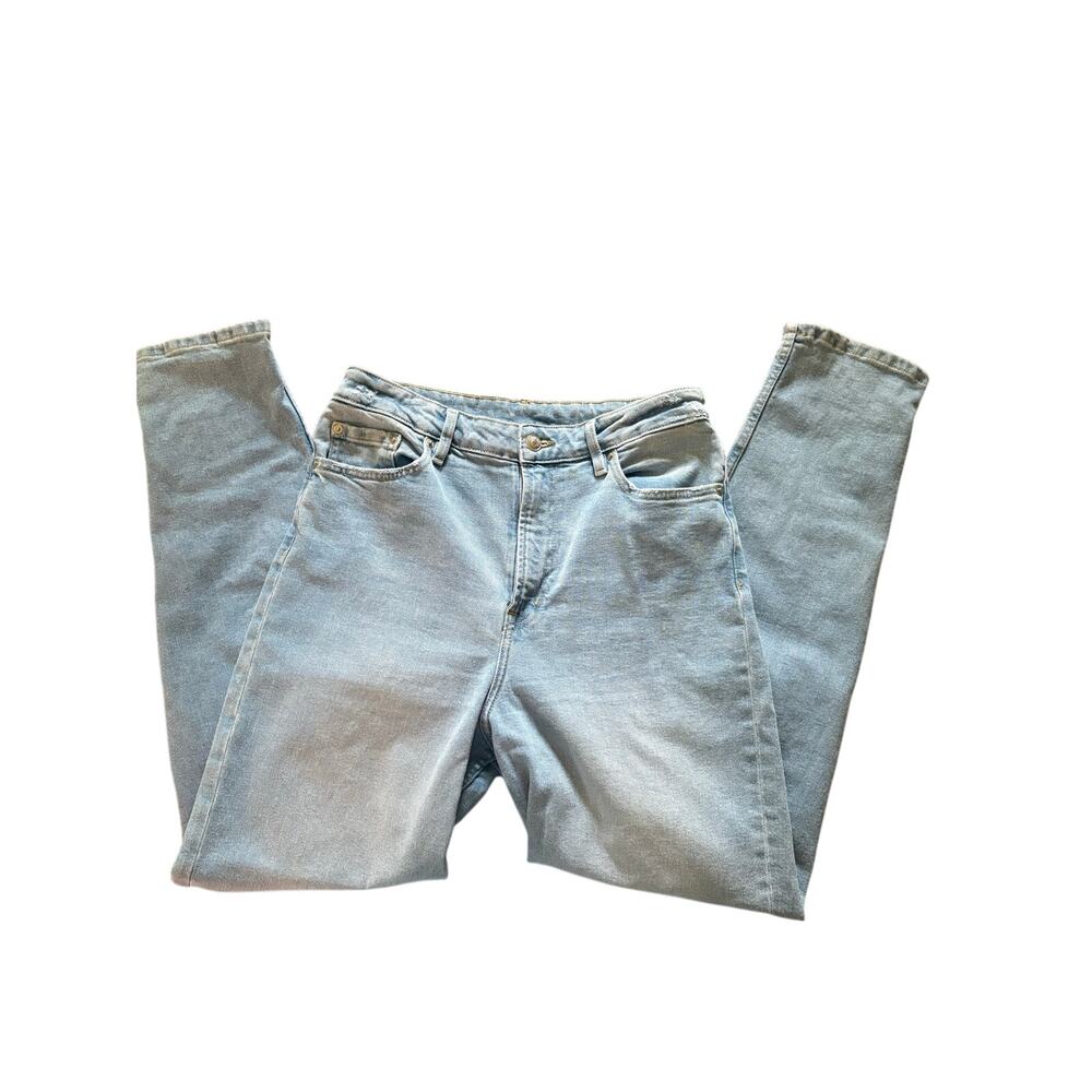 Divided by H&M light wash jeans